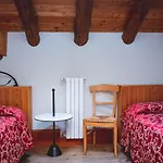 Otel La Della Regina