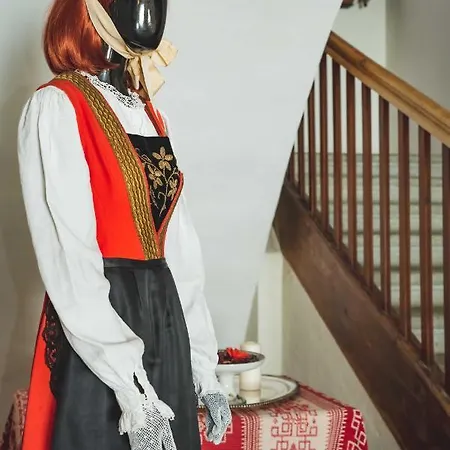 La Della Regina Hotel 3*