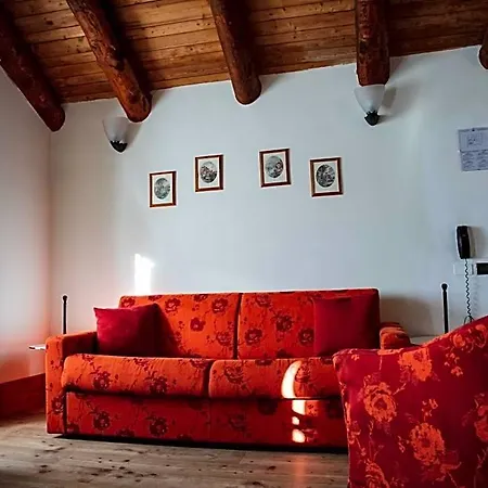 Hotel La Della Regina 3*