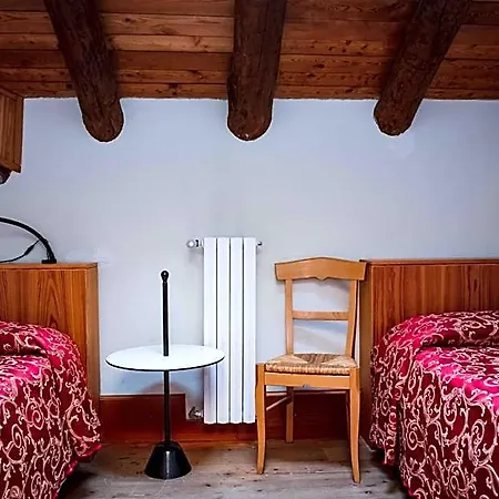 Hotel La Della Regina