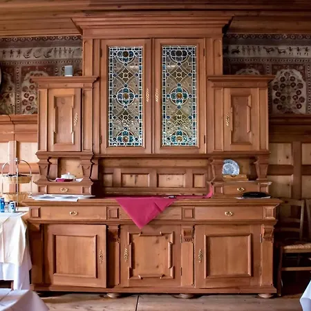 La Della Regina Hotel 3*