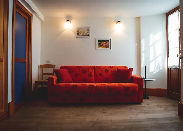 Hotel La Della Regina 3*