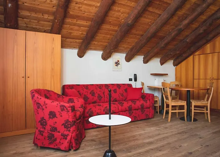 Hotel La Della Regina 3*