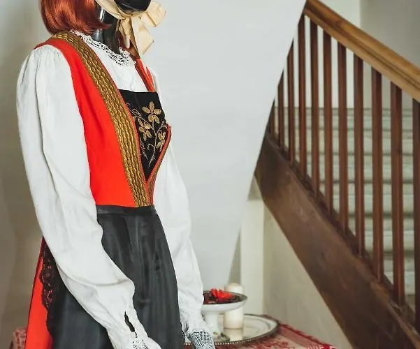 La Della Regina Hotel 3*