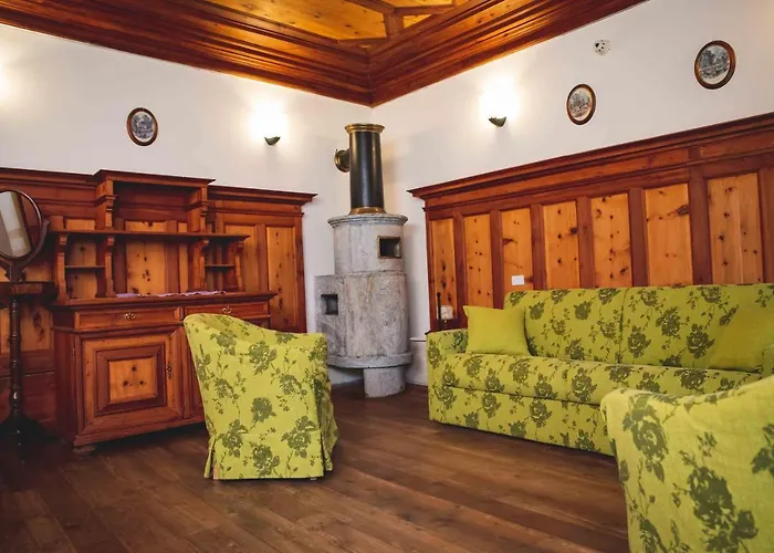 Hotel La Della Regina