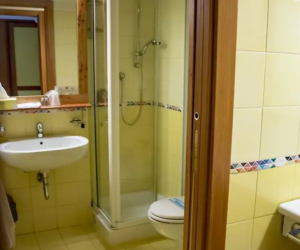 La Della Regina Hotel 3*